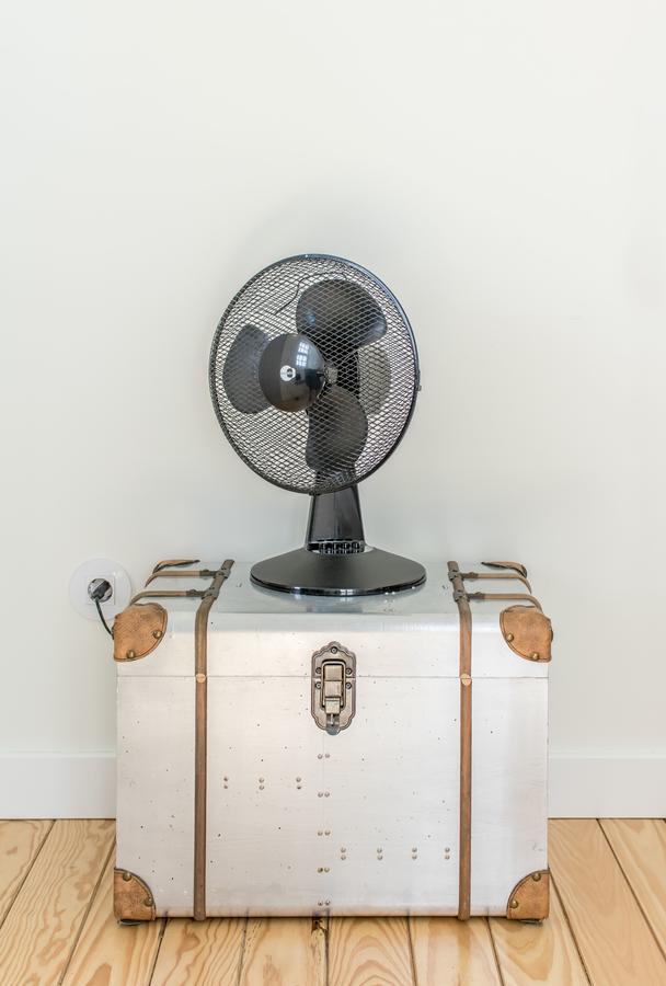 Design Apartment In Typical Alfama Lisbon Bagian luar foto